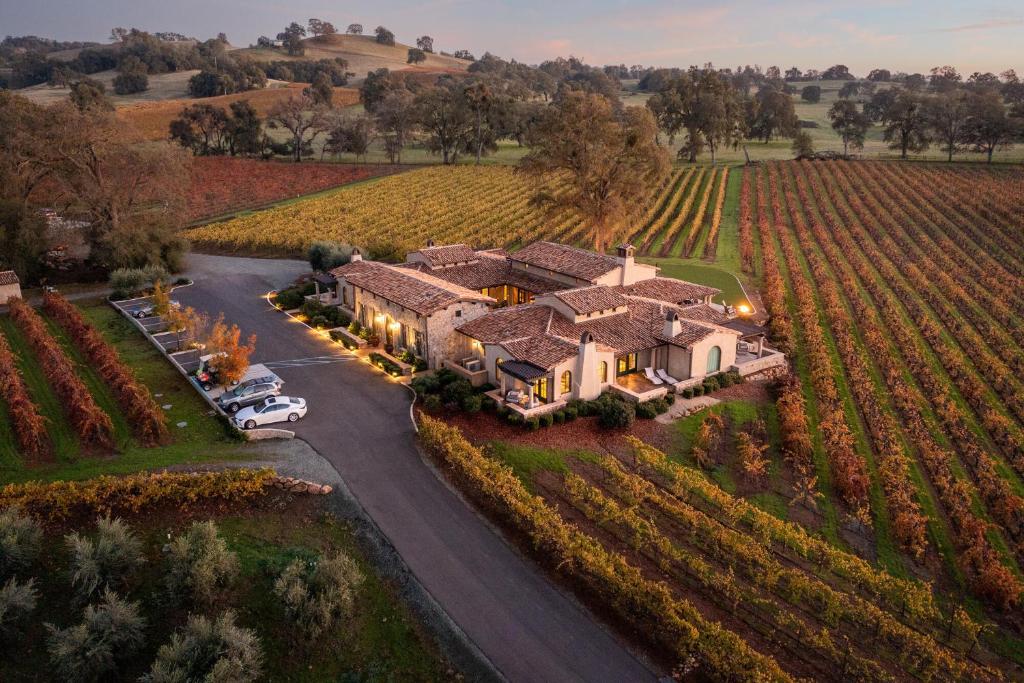 an aerial view of a house in a vineyard at Grand Reserve Inn in Plymouth