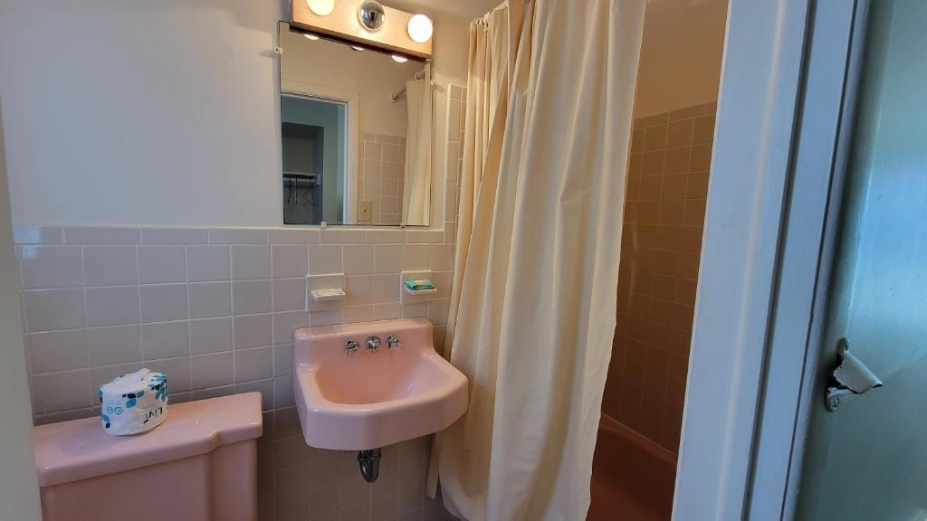 Koupelna v ubytování Conca D'or Motel