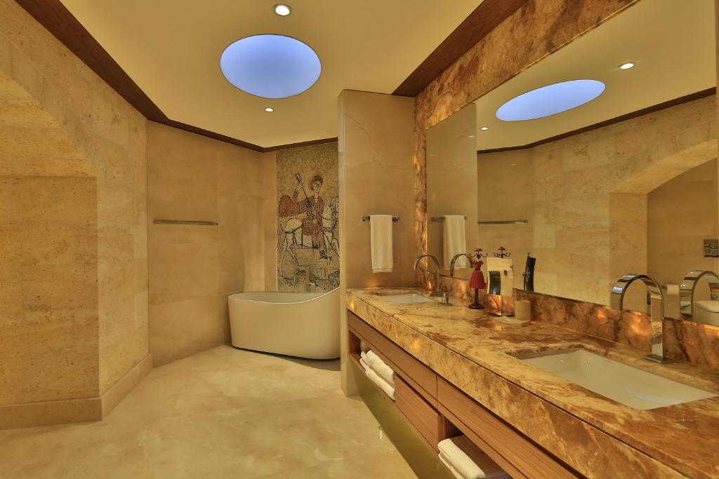 Ariana Sustainable Luxury Lodge - Special Category - Cappadocia - Suite De Luxe En Pierre
