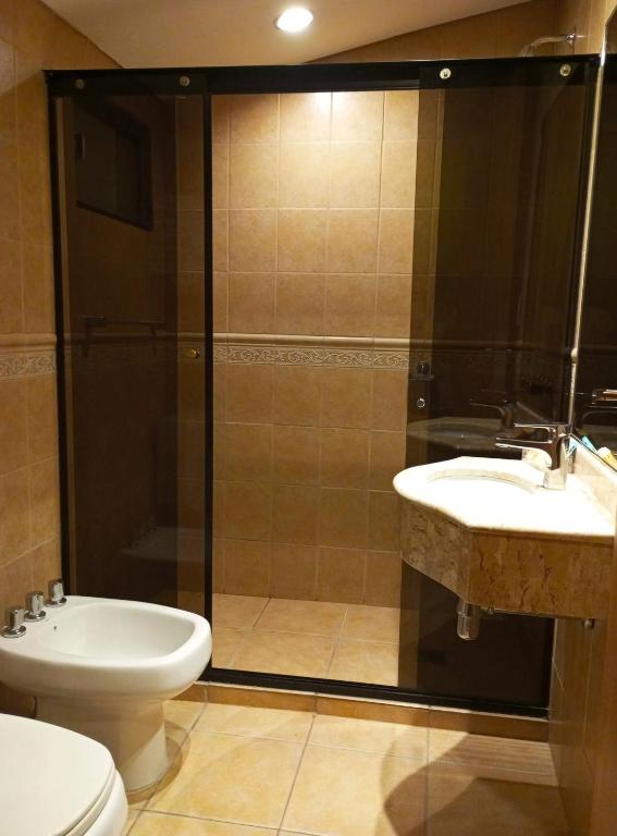 Koupelna v ubytování Hotel Bristol Asuncion