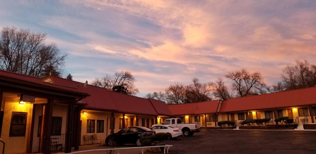 20+ Mecca Motel Colorado Springs