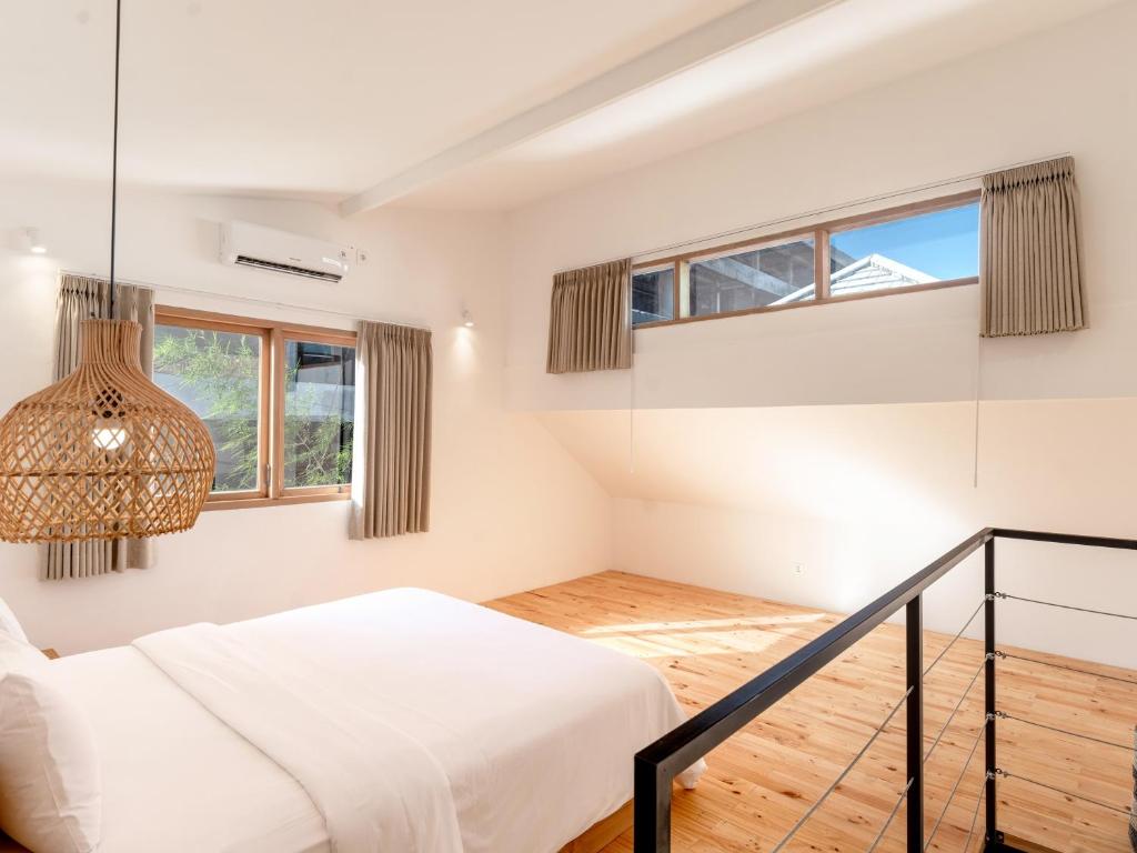Berawa Village Suite - One-Bedroom Premier Apartment