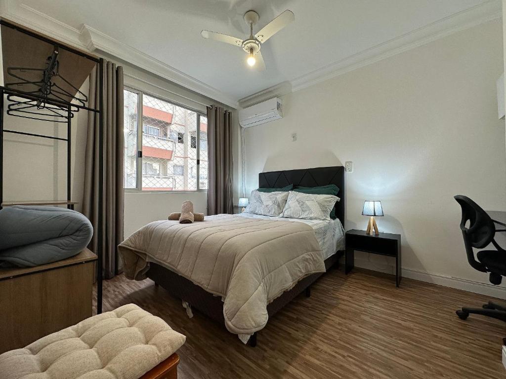 PO04- 1 Quarto ao lado Shop. Atlântico c/ Garagem - Housity