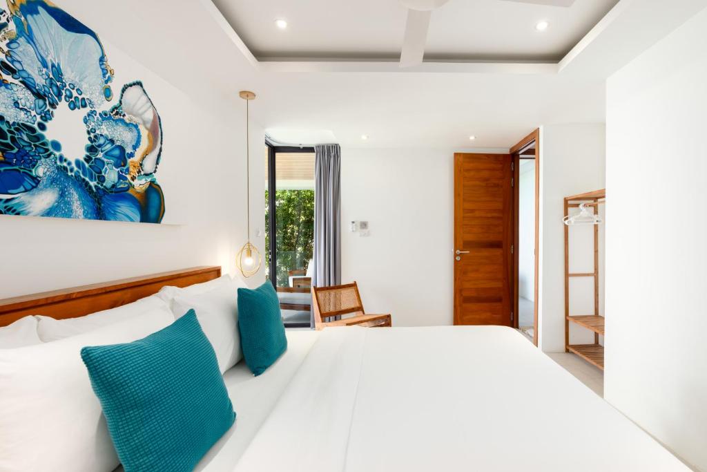 Postel nebo postele na pokoji v ubytování Luxury Villa - Lamai Seaview - 4 bedroom