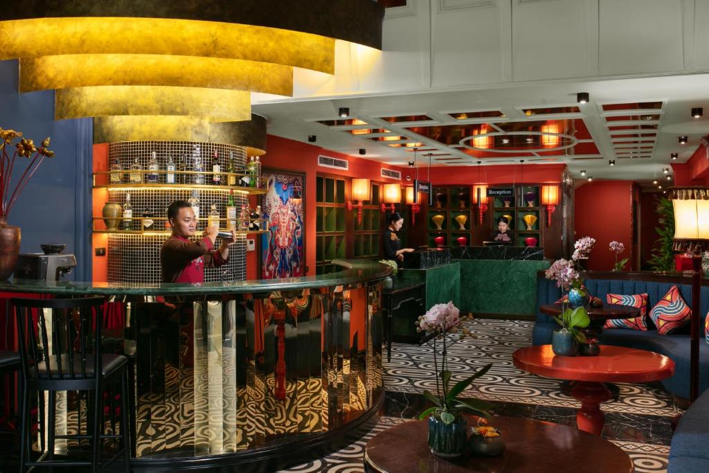 Posezení v ubytování HOTEL du LAC Hanoi