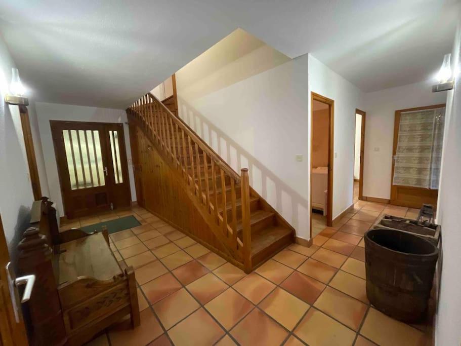 Fotografie z fotogalerie ubytování Gîte confort 15 couchages, vue panoramique Montagne Hautes Alpes, Terrasses v destinaci Embrun