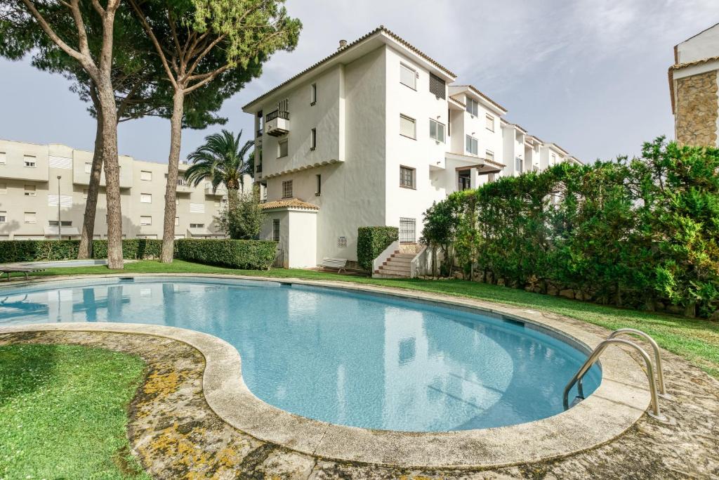 Bazén v ubytovaní Apt Amarres, piscina comunitaria alebo v jeho blízkosti