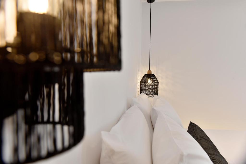 Anais Milos Suites - 8