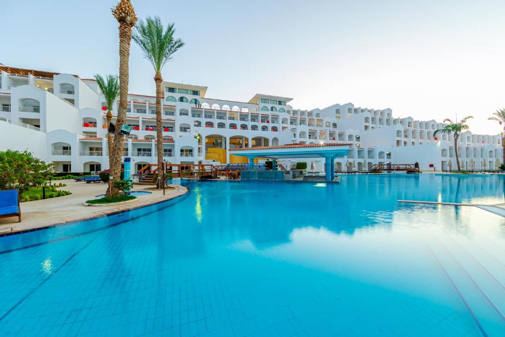 Bazén v ubytování Siva Sharm Resort & SPA nebo v jeho okolí