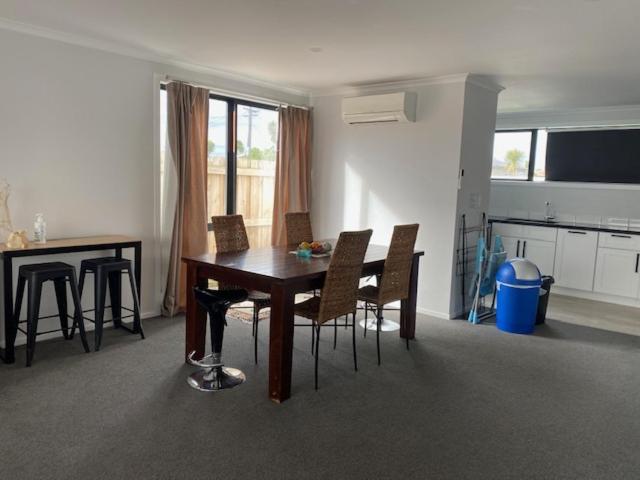 DELBROOK POINT - Resim 16