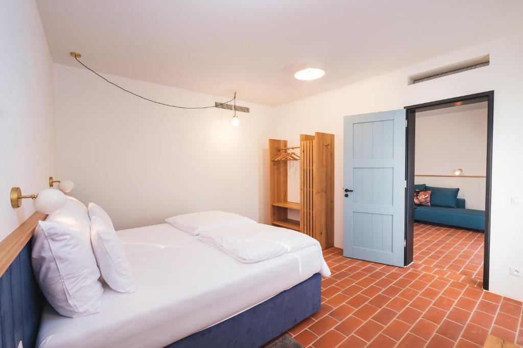 THAYA vinařství - 1