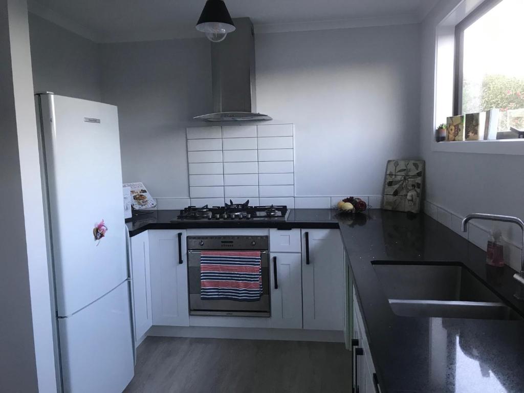 DELBROOK POINT - Resim 25