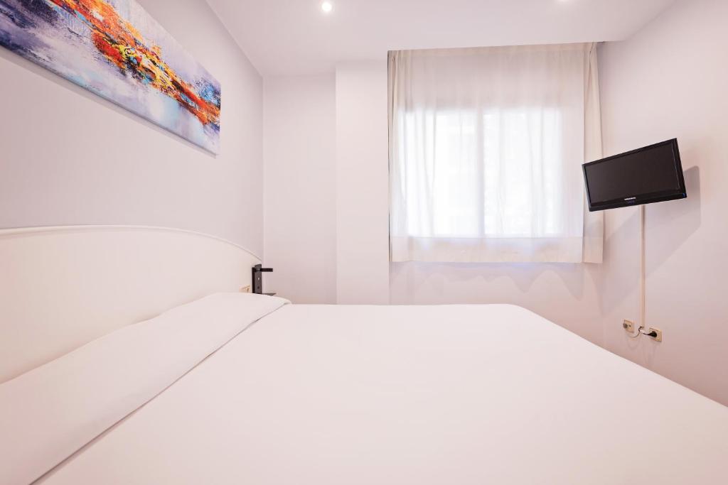 Aparthotel Napols - Abapart - Resim 28