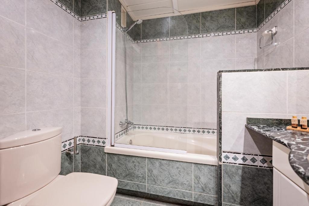 Aparthotel Napols - Abapart - Resim 39