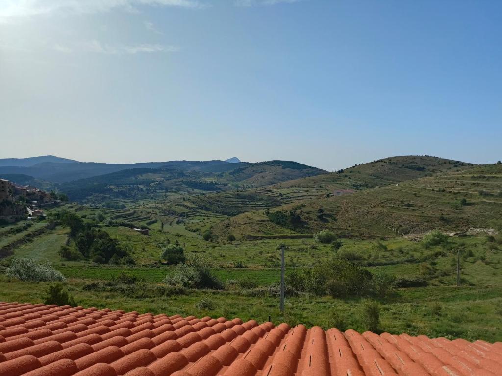 Hostal Mirall Rural - Habitación Doble Con Vista A La Montaña