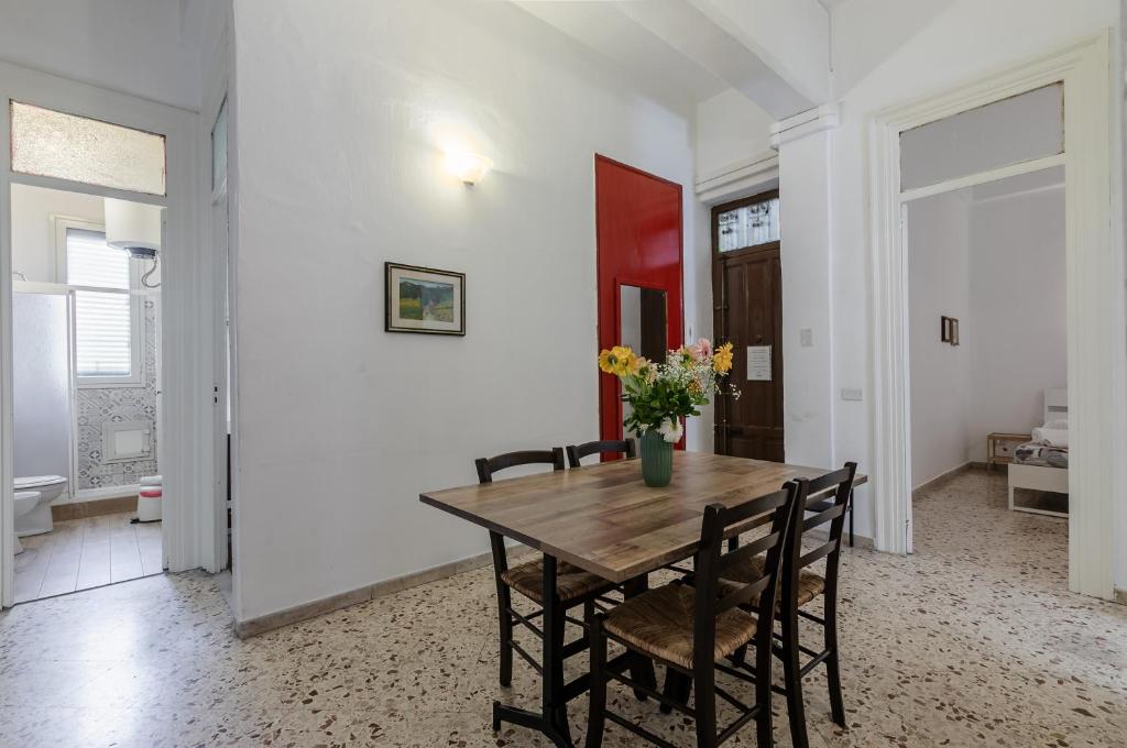 A seating area at Palermo Central Apartment