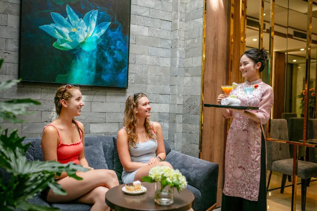 Hosté ubytování Hanoi La Palm Premier Hotel & Spa
