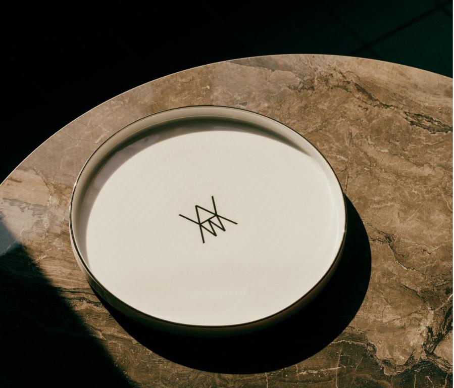 ウィーンにあるWELTWIEN Luxury Art Apartments & Free Parkingのギャラリーの写真