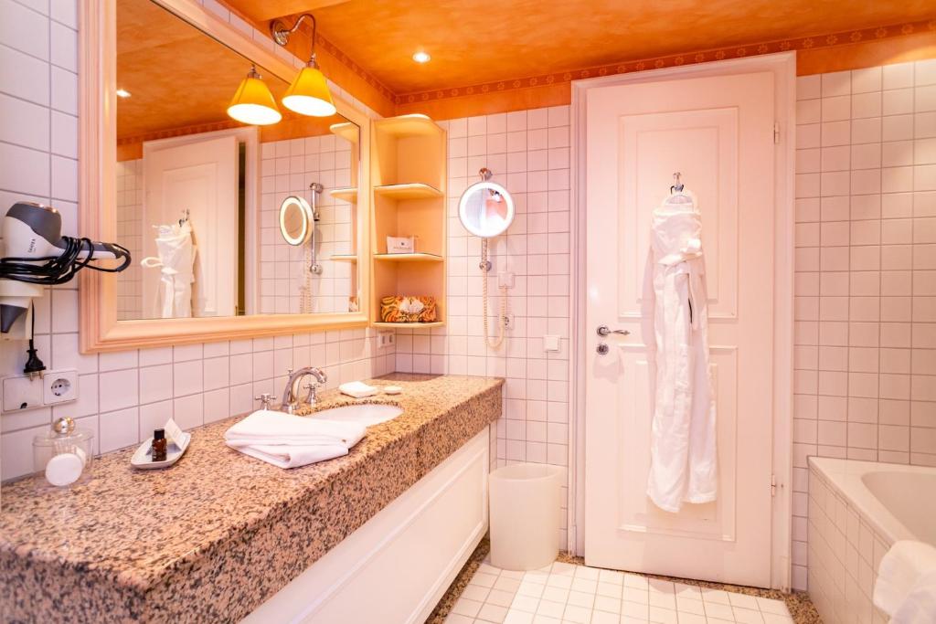 Hotel Stadt Hamburg - 5