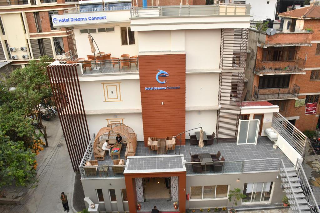 Budova, kde se hotel nachází