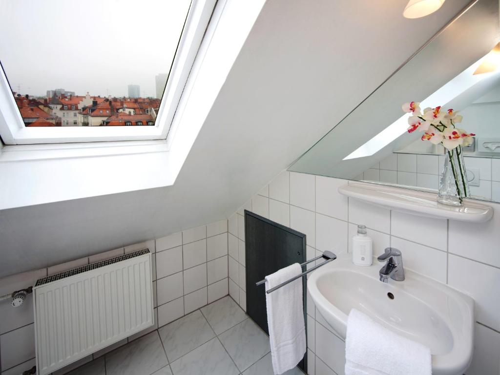 Hotel Hahn - Resim 35