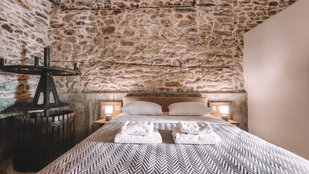 The Cellar Studios - by Avelink - 9