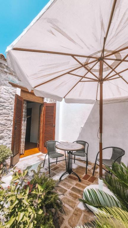 The Cellar Studios - by Avelink - 5