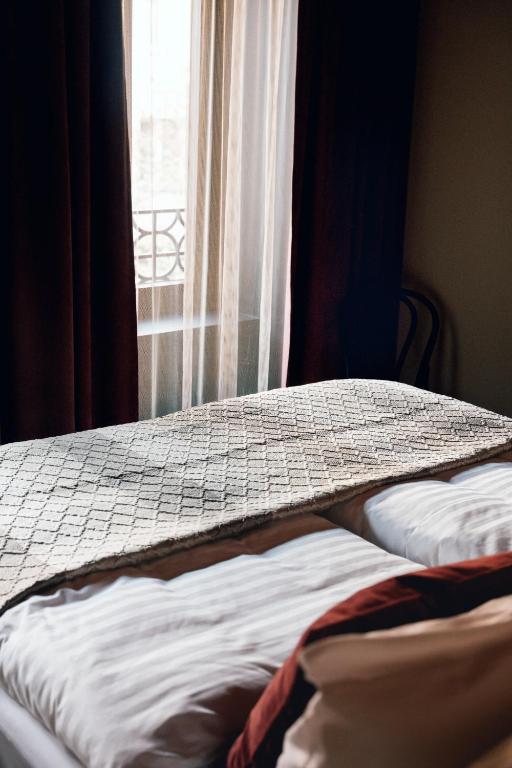 WELTWIEN Luxury Art Apartments & Free Parking - Resim 43