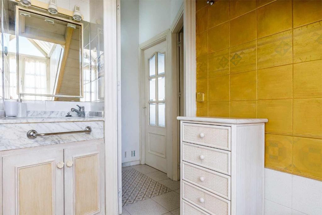 A bathroom at A&N Atico Downtown Torre del Mar