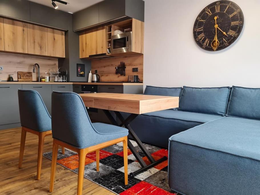 Art studio, Varna Tarifs 2024