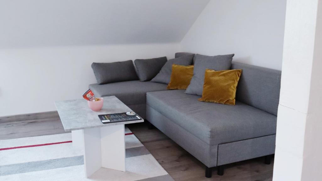 Posezení v ubytování Apartmán - Café Princ pod Hradem WiFi, KLIMA