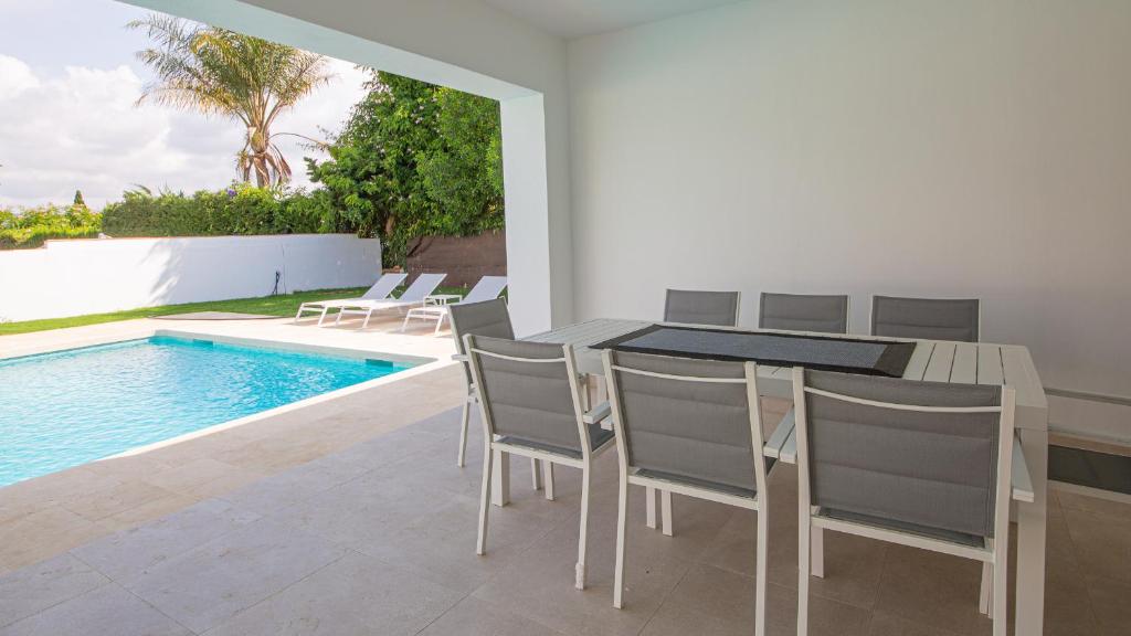 Fotografie z fotogalerie ubytování Villa Las Lomas Sotogrande v destinaci San Roque