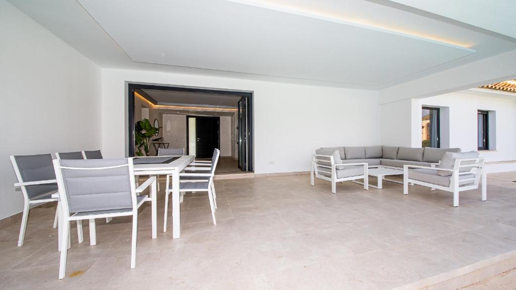 Fotografie z fotogalerie ubytování Villa Las Lomas Sotogrande v destinaci San Roque