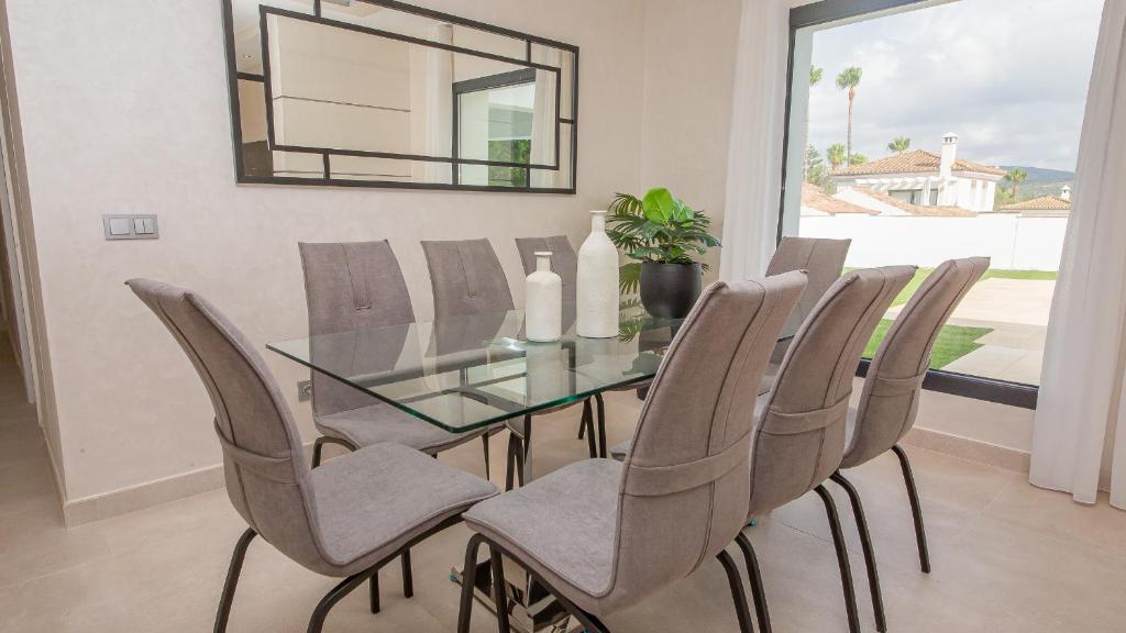 Fotografie z fotogalerie ubytování Villa Las Lomas Sotogrande v destinaci San Roque