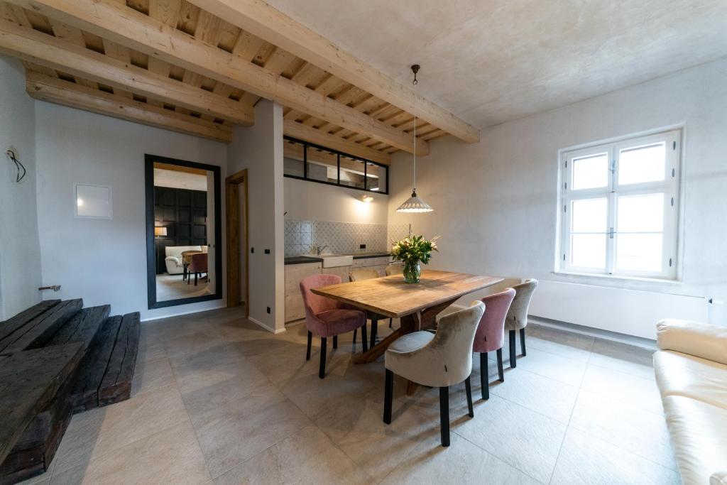 Kuchyň nebo kuchyňský kout v ubytování Hotel Clemar