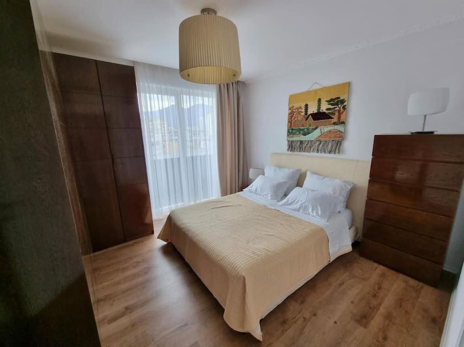E Apartment, in Center, Cozy - Image 7