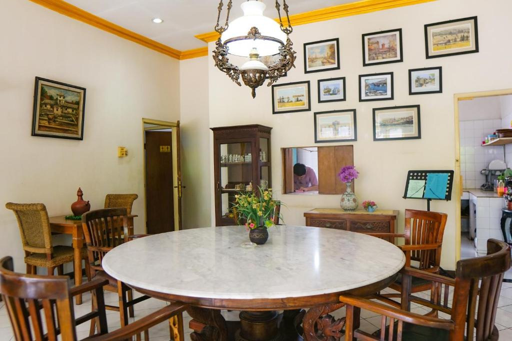 Φωτογραφία από το άλμπουμ του Hotel Tulips στη Γιογκιακάρτα