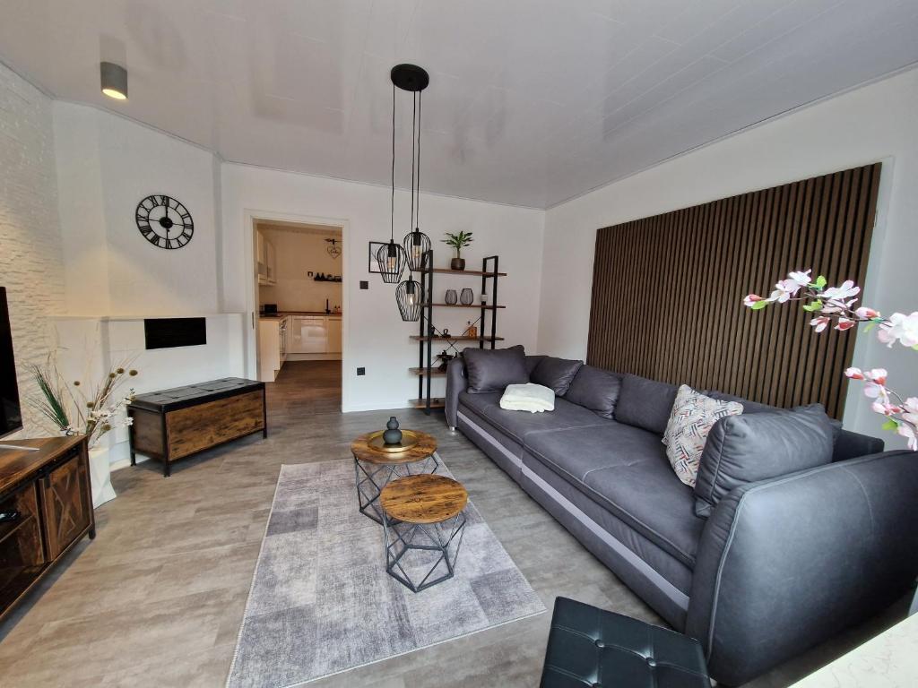 Posezení v ubytování Ferienwohnung Waldliebe Hinterweidenthal