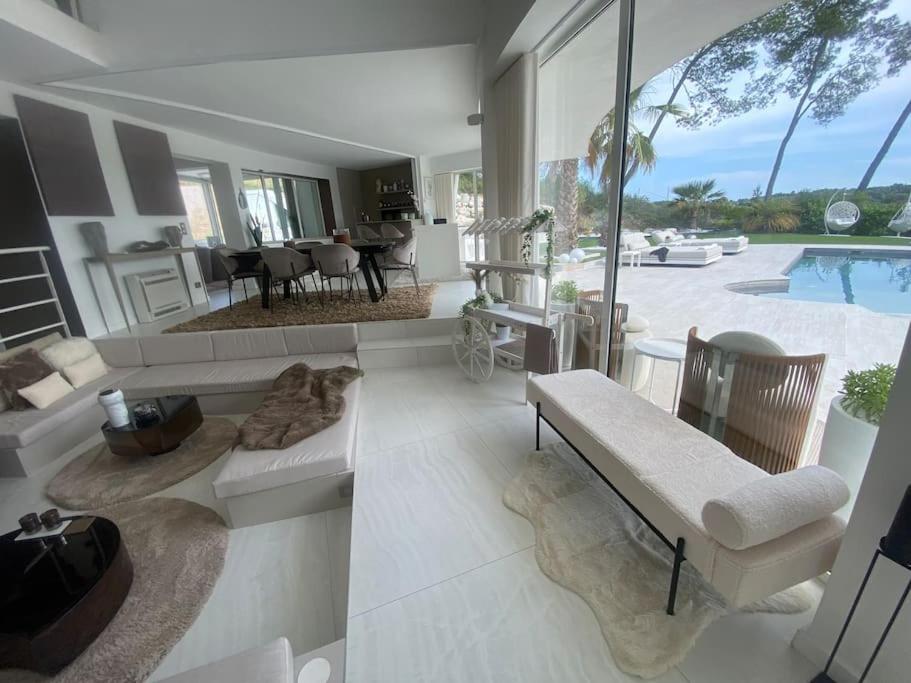 Posezení v ubytování Villa design vue panoramique