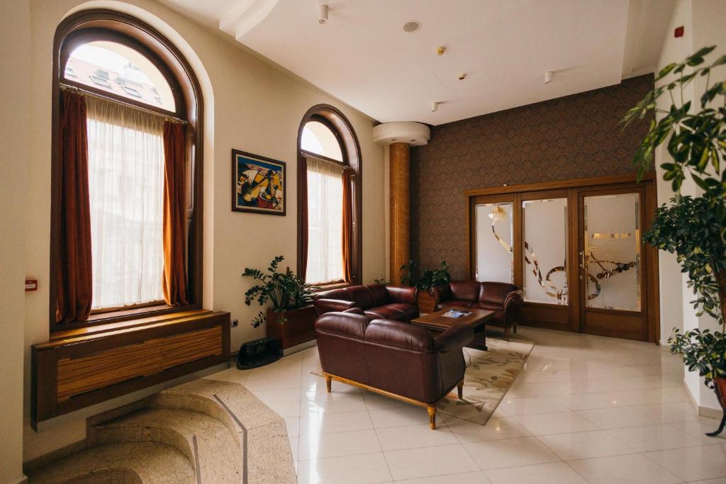 Χώρος καθιστικού στο Hotel Beograd