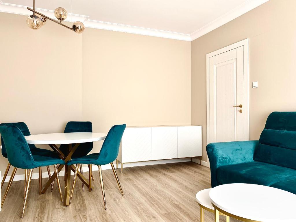 Flatbook - Old Town Deluxe Apartments with Sauna and Parking - Apartamento De Lujo