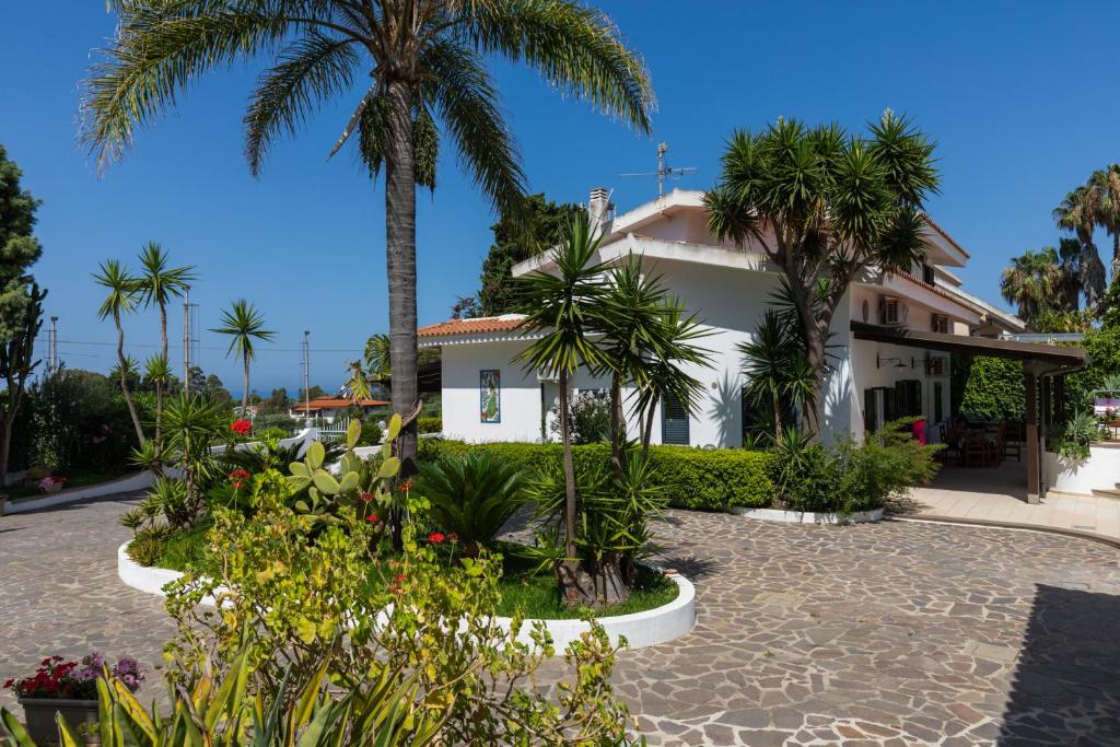 Villa Kore, Capo Vaticano