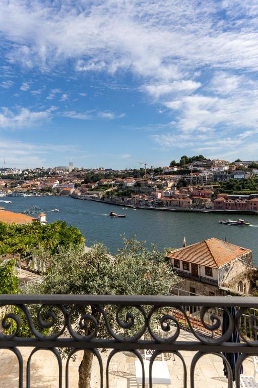 Maison Bleue, Porto – Preços 2024 atualizados