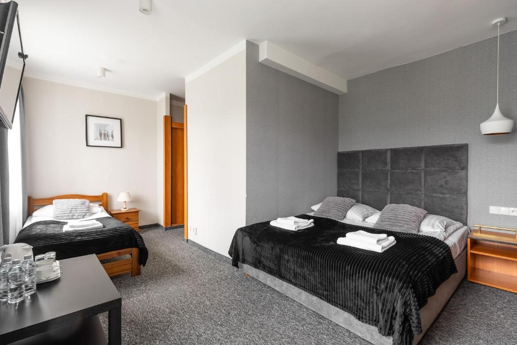 Hotel Helios 300m od Krupówek nowy BASEN od 12 lipca - Resim 40