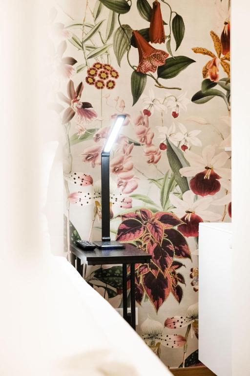 House of Blooms - 13