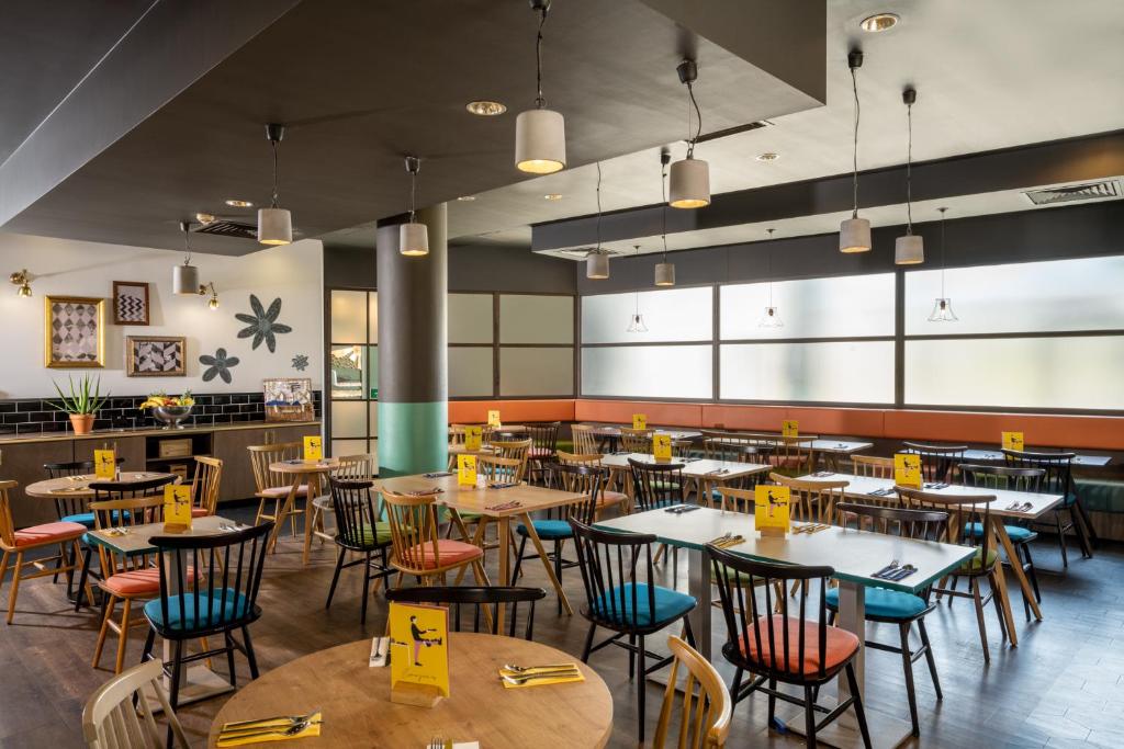 Leonardo Hotel Brighton - Resim 14