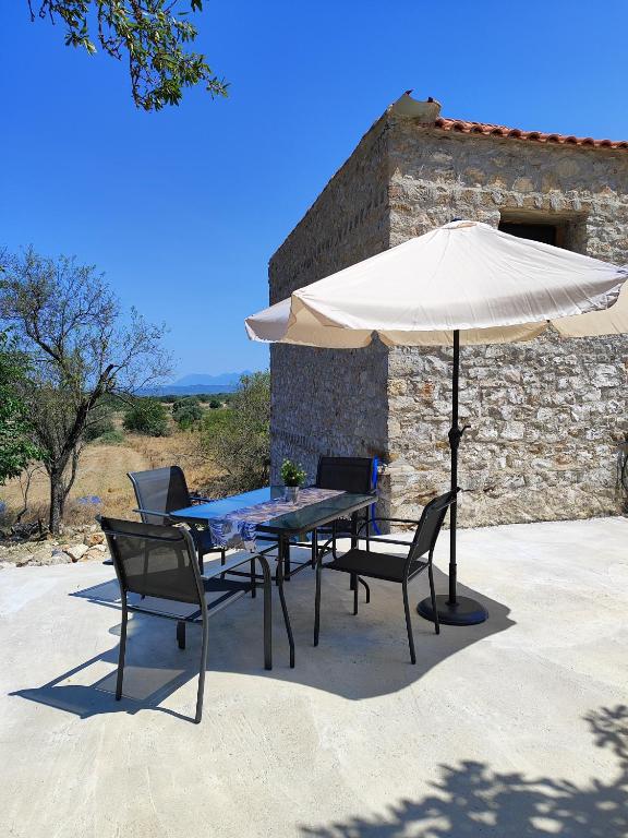 Patio nebo venkovní prostory v ubytování Vaki's country house