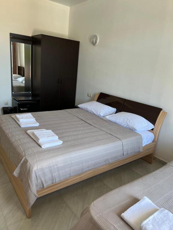 Postel nebo postele na pokoji v ubytování KARD HOUSE