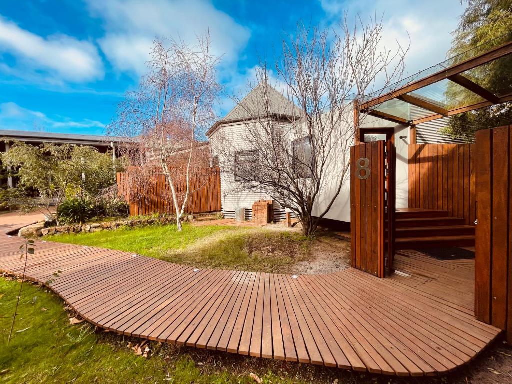 Zahrada ubytování Grape Juice Retreat Rustic romantic gateway 5mins to beaches & town