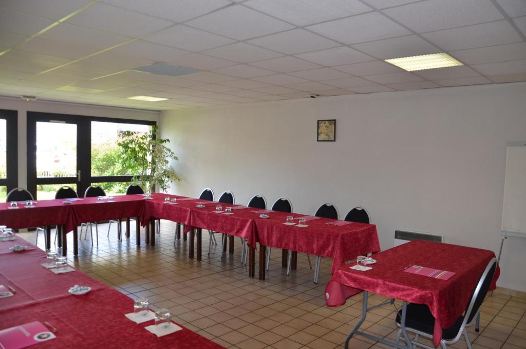 Konferenční prostory v ubytování The Originals City, Hôtel Amys, Tarbes Sud